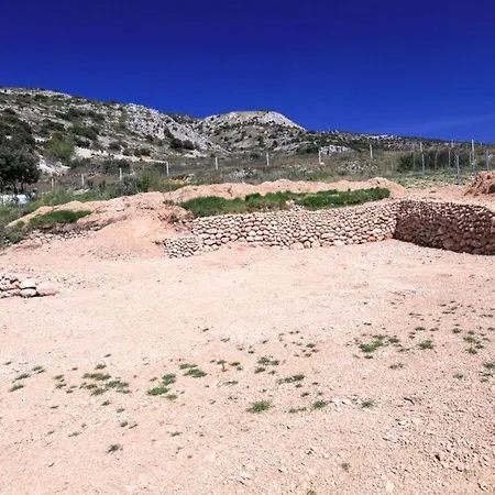 Semesterbostad Robinson Veritas