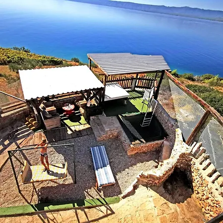 Robinson Veritas Semesterbostad *